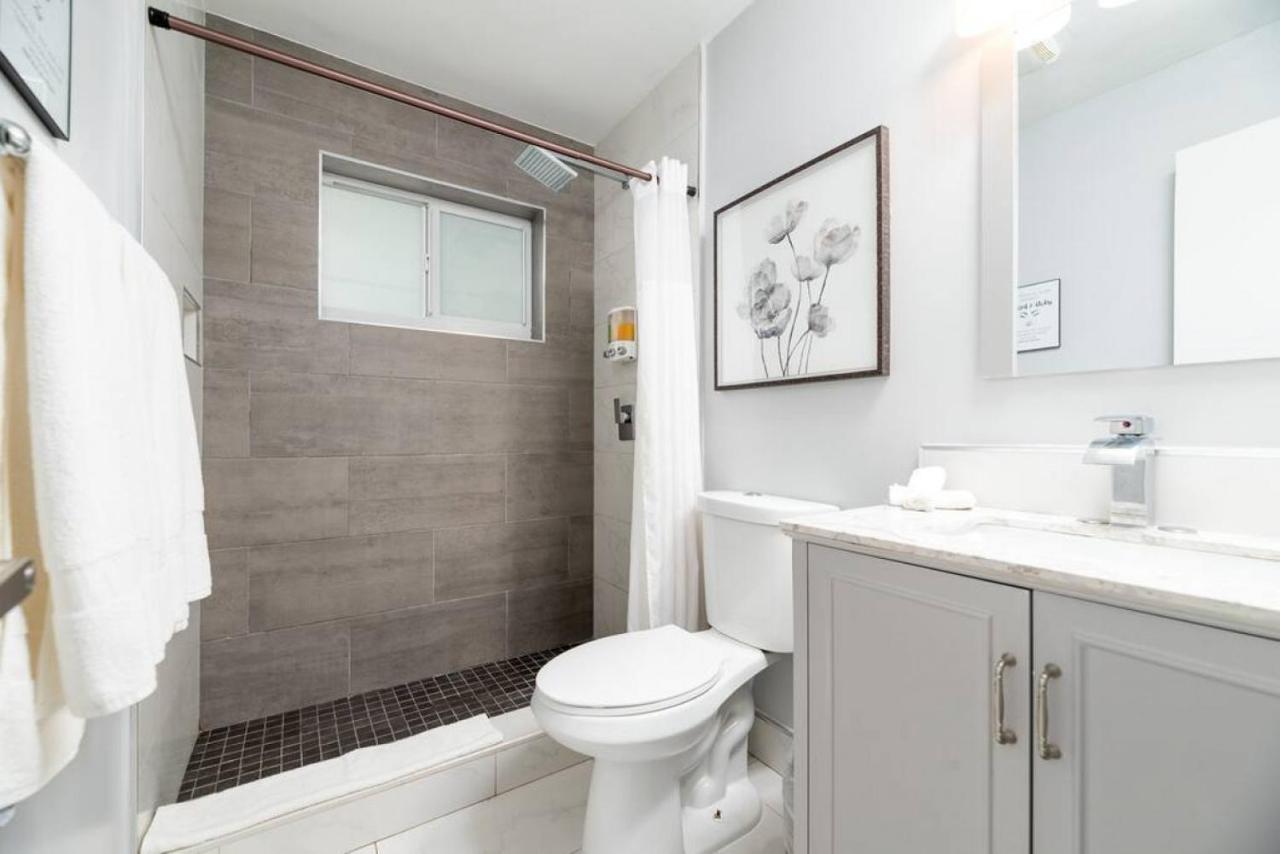 The Palms At Middle River Terrace 3 Fort Lauderdale Ngoại thất bức ảnh